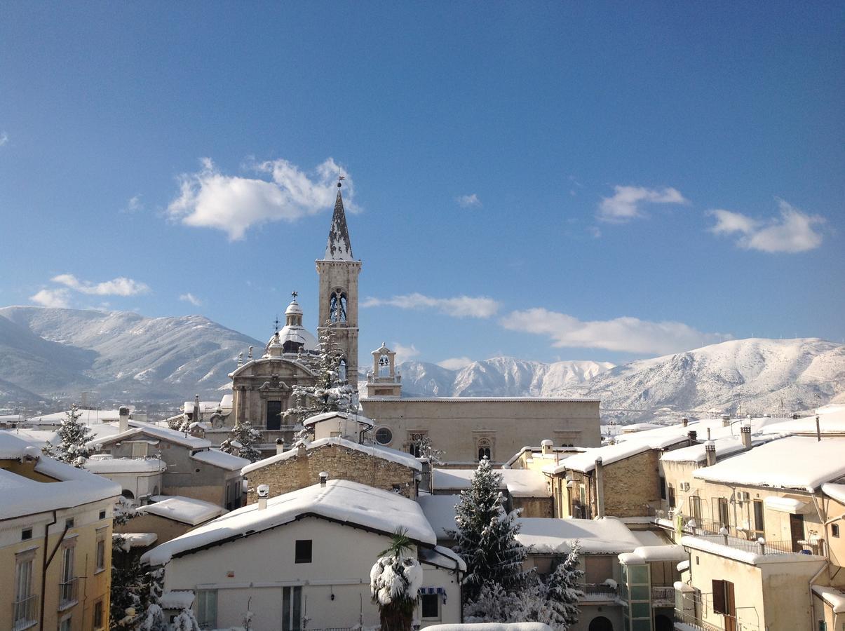 La Finestra Sulmo Διαμέρισμα Σουλμόνα Εξωτερικό φωτογραφία